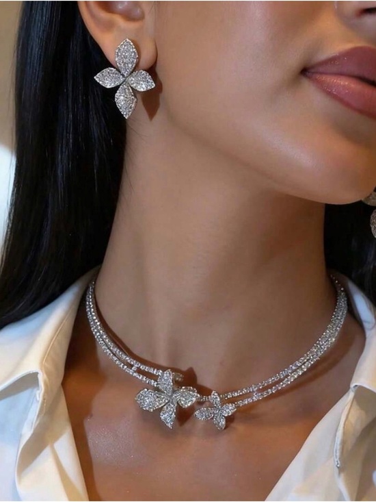 Anthropologie Jewelry - Elegant Silver-Tone Floral Necklace & Earrings Set